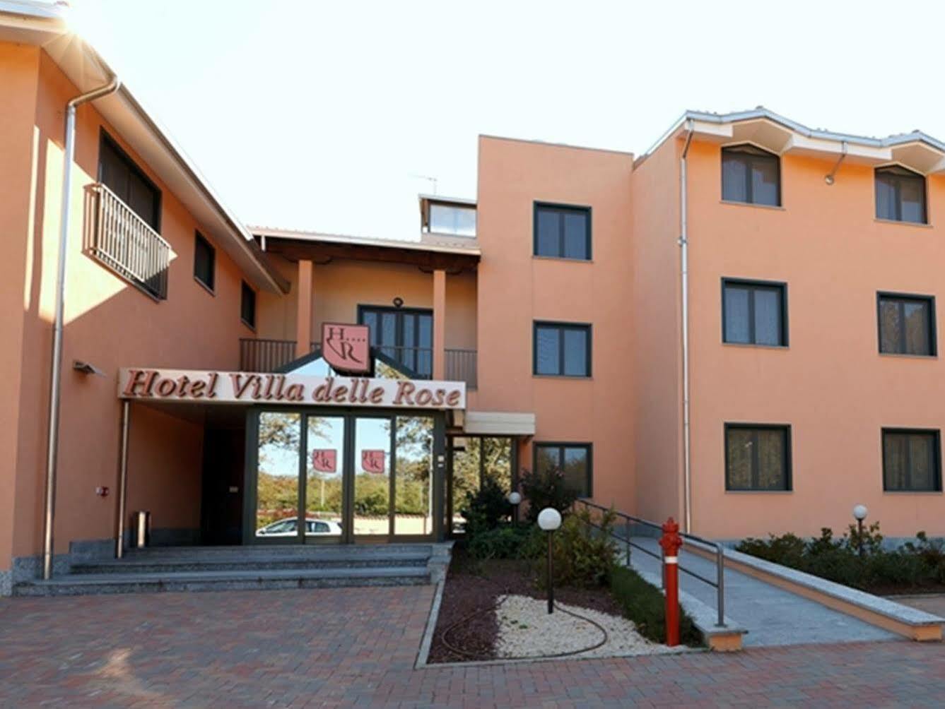 Hotel Villa Delle Rose - Malpensa Oleggio Exterior photo